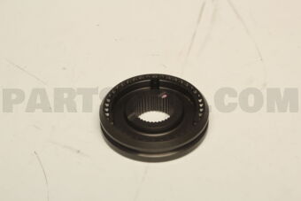MR377460 HUB &amp; SLEEVE,M/T H-L SYNCH