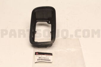 MR379312 BRACKET,RR FOG LAMP,RH