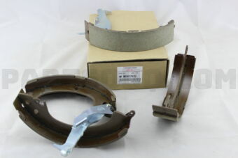 MR407920 SHOE SET,RR BRAKE