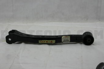 MR418040 ARM ASSY,RR SUSP TRA
