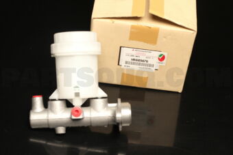 MR449476 CYLINDER ASSY,BRAKE MASTER