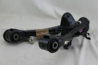 MR508132 ARM ASSY,RR SUSP,UPR