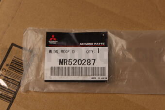 MR520287 MOULDING,DRIP,LH