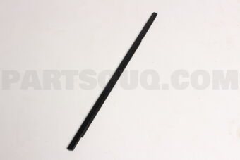 MR525758 MLDG,R/DR WDO BELT LINE,RH