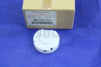 MR529134 BRACKET,FUEL PUMP