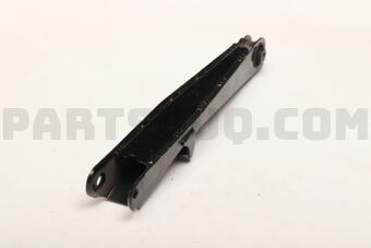 MR589377 ARM ASSY,RR SUSP,LWR