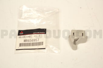 MR656957 Mitsubishi HOLDER,SUNVISOR