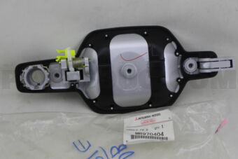 MR970404 HANDLE,FR DOOR OUTSIDE,LH