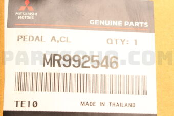 MR992546 PEDAL ASSY,CLUTCH