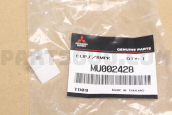 MU002428 CLIP,FR BUMPER