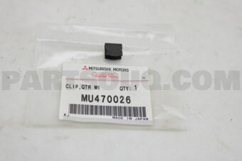 MU470026 CLIP,QTR WINDOW