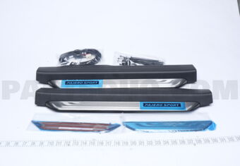MZ331461 LED SCUFF PLATES RHD