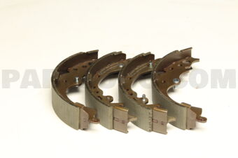 FN2378 NIBK BRAKE SHOE HIACE 06