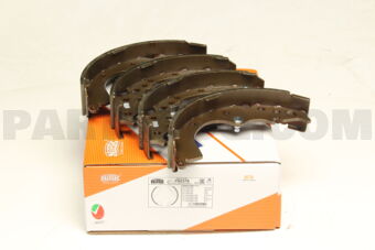 FN2378 NIBK BRAKE SHOE HIACE 06