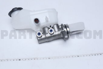 4720112A80 BRAKE MASTER CYL
