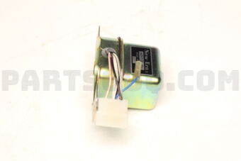 AVR713 REGULATOR 1C/2C/2L/3L 89-92
