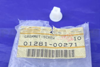 0128100271 GROMMET-SCREW