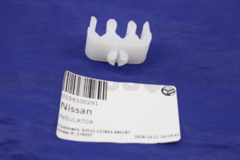 0156100291 INSULATOR