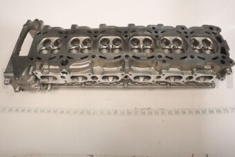 11040VC200 HEAD ASSY-CYLINDER