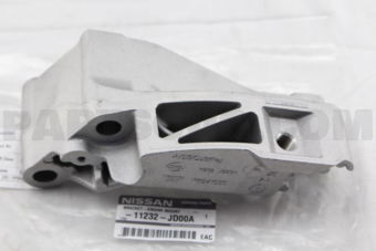 11232JD00A BRACKET-ENGINE MOUNTING,RH