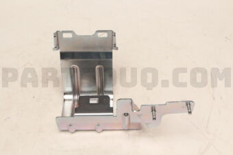 242304EA0E BRACKET-ENGINE