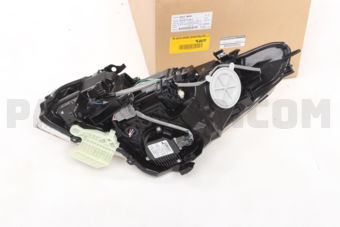 260101NM6C LAMP ASSY-RH