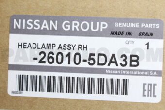 260105DA3B Nissan LAMP ASSY-RH