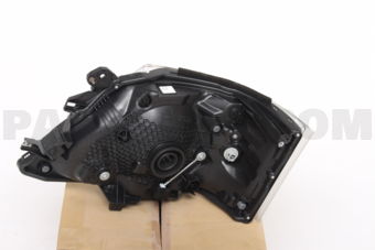 260105YE7B LAMP ASSY RH