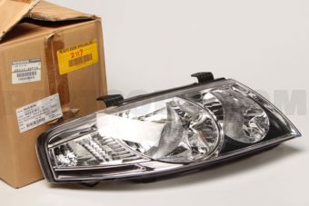 2601095F0A LAMP ASSY-RH
