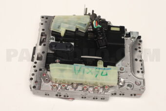 3170576X1A Nissan VALVE ASSY CONTROL