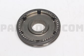 32300CD71A HUB &amp; SLEEVE SET-5TH &amp; 6TH