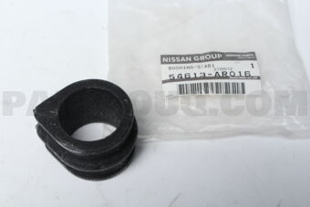 54613AR016 BUSHING-STABI