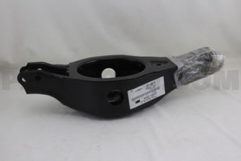 551B0JP00A LINK COMPL-REAR SUSPENSION LOWER,R