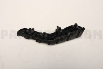 622207KU0A BRACKET-FRONT BUMPER SIDERH