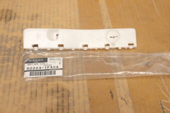 622231FA0A Nissan BRACKET-FRONT BUMPER SIDE,LH