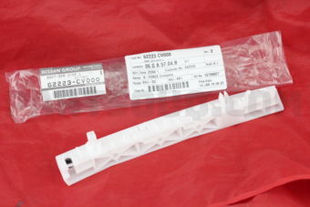 62223CV000 BRKT BPR SIDE,L