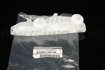 622243ST1A BRACKET FRONT BUMPER SIDE,RH JPN