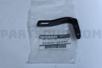 62394VC200 Nissan BRACKET-RADIATOR GRILLE,SIDE RH