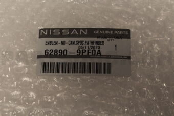 628909PF0A EMBLEM FRONT