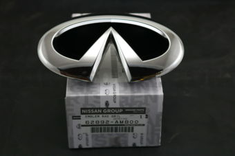 62892AM800 EMBLEM RAD GRIL