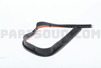 6582062B0A SEAL HOOD FRONT