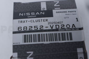 68252VD20A Nissan TRAY-CLUSTER