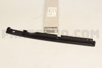 68743VD305 Nissan GRILLE-FRONT DEFROSTER,LH