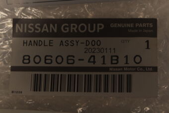 8060641B10 HANDLE ASSY-DOO