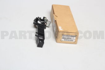 80611EB700 Nissan BRACKET-OUTSIDE HANDLE,LH