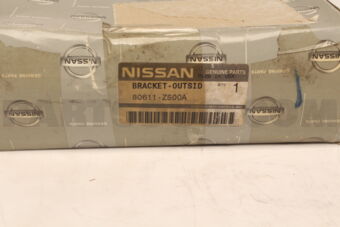 80611ZS00A BRACKET-OUTSIDE HANDLE,LH
