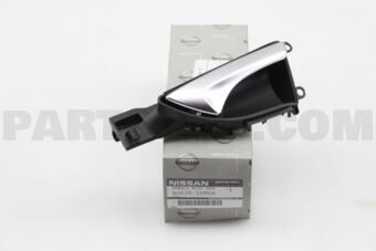 806705DM0A HANDLE ASSY DOO