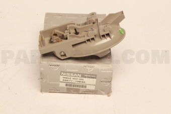 806711HB4A HANDLE DOOR I/S
