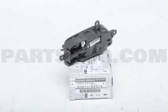 806715YJ1A HANDLE ASSY-DOO