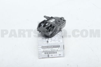 806715YJ1A HANDLE ASSY-DOO